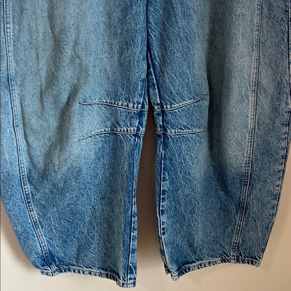 We The Free Good Luck Mid Rise Barrel Jeans Sz 32 - Picture 4 of 12